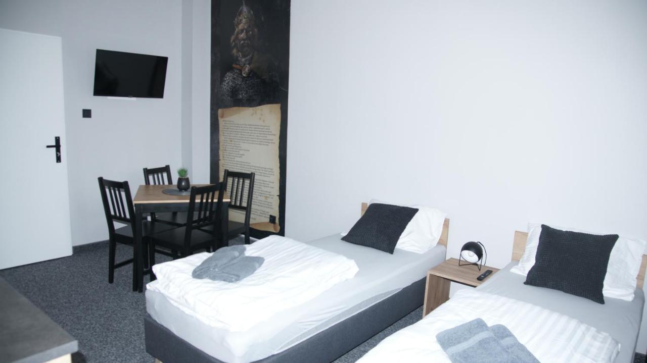 Apartamenty Rycerskie Inowlodz Exterior foto