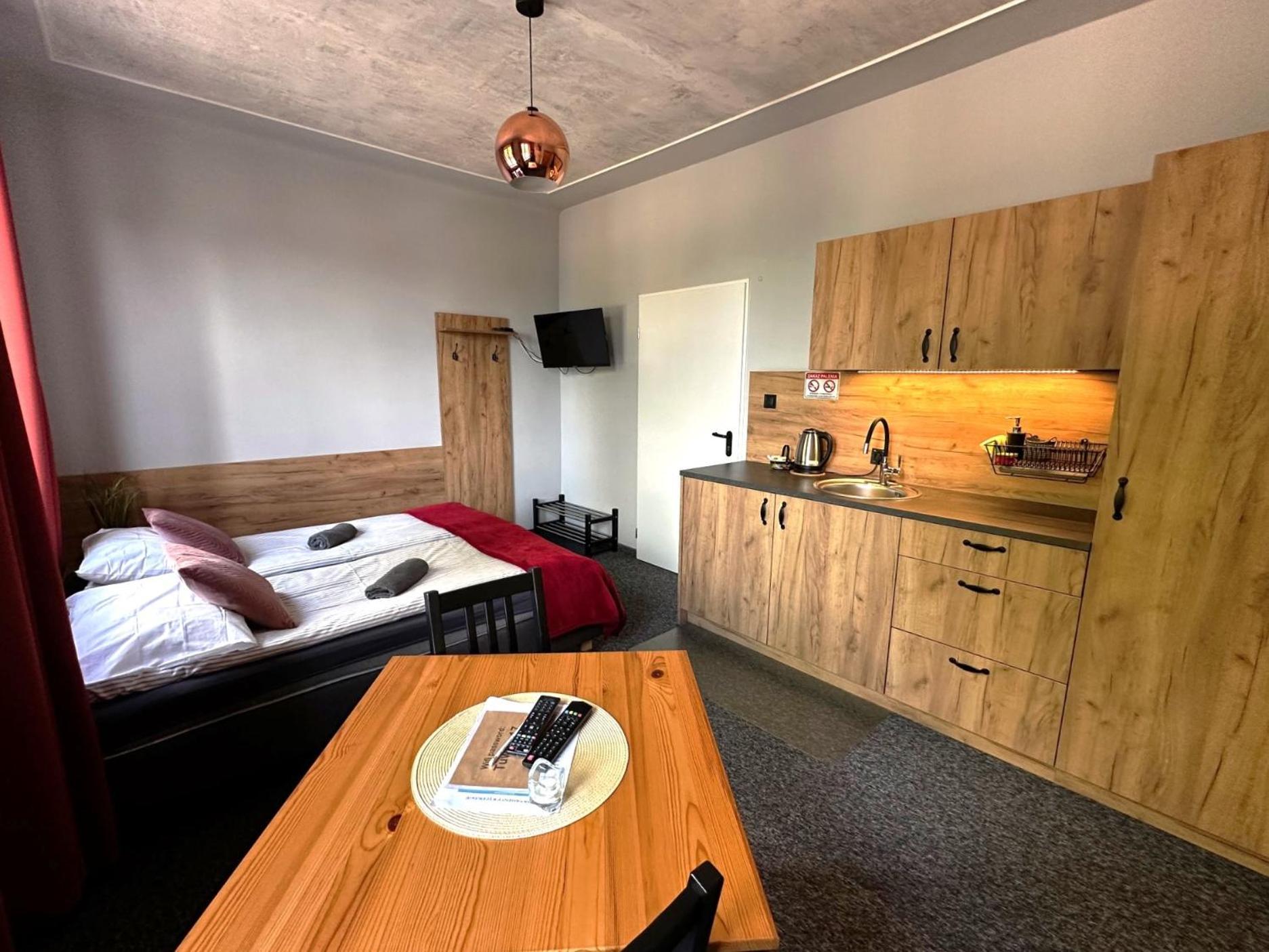 Apartamenty Rycerskie Inowlodz Exterior foto